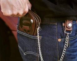 Skeleton Chained Biker Wallet - Antique Brown -Suavecito|Suavecita Shop 5X0A0641